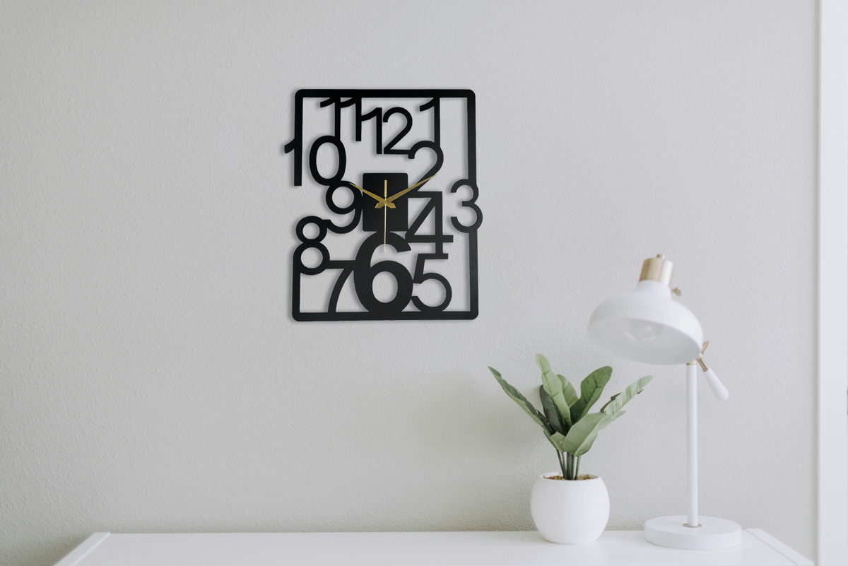 FIT IN THE BOX METAL WALL CLOCK - Image 7